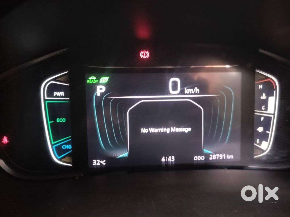 Maruti Suzuki Grand Vitara Alpha Smart Hybrid, 2024, Petrol