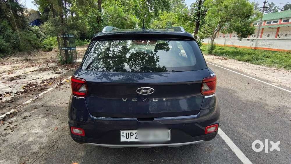 Hyundai Venue, 2021, Petrol