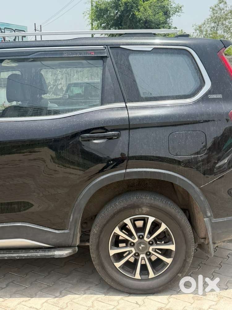 Mahindra Scorpio N Z8 Select Diesel 2025