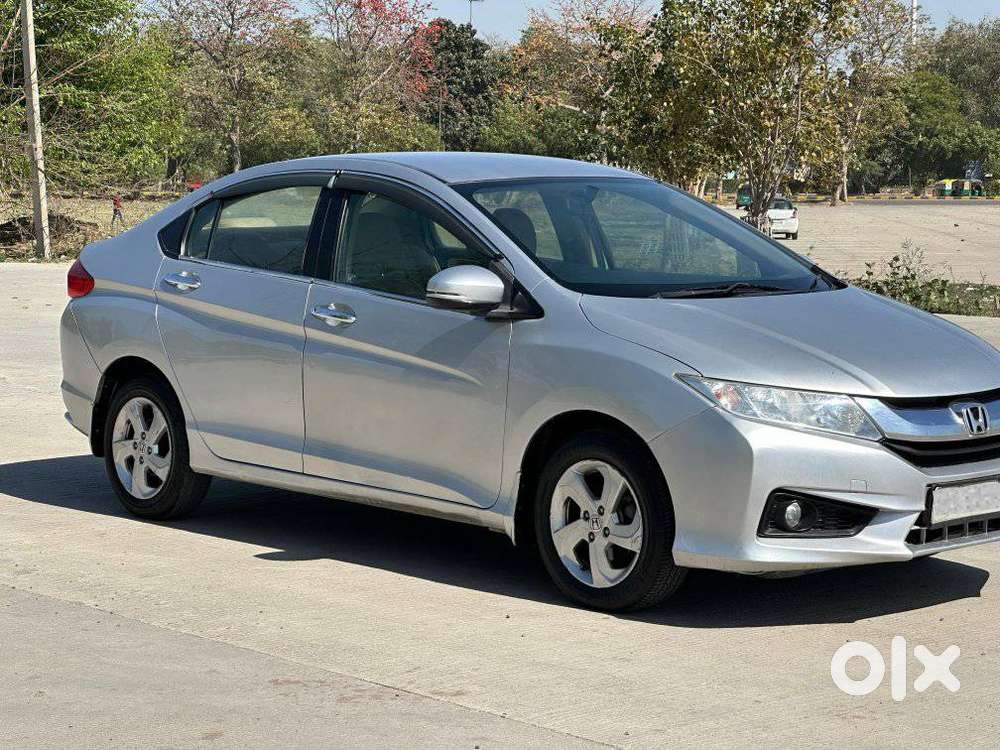 Honda City 1.5 V 4th Gen I-vtec Mt, 2016, Petrol