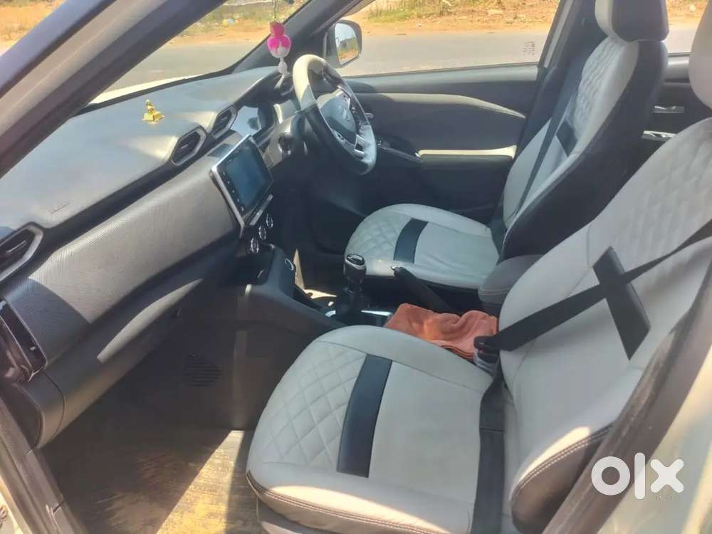 Nissan Magnite 2025 Petrol Well Maintained