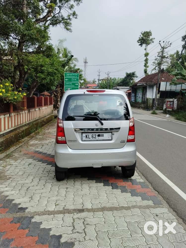 Maruti Suzuki Wagon R Amt Vxi, 2017, Petrol