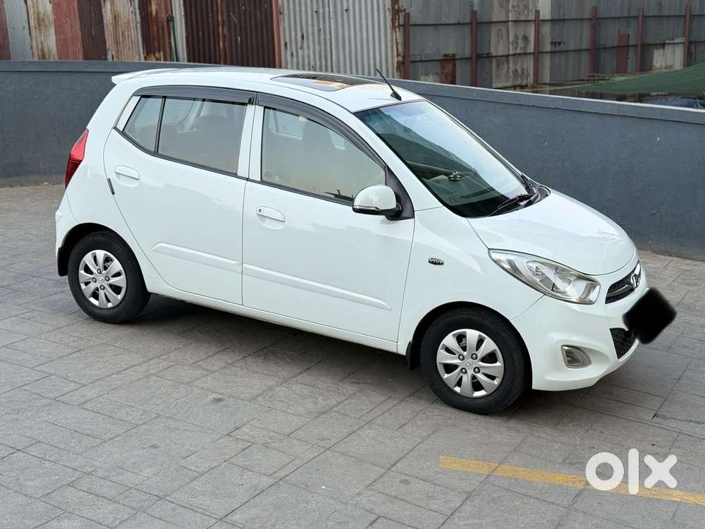 Hyundai I10 Asta Sunroof At, 2012, Petrol