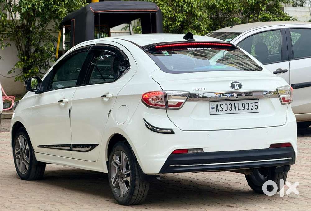 Tata Tigor 1.2 Revotron Xz Plus, 2024, Petrol