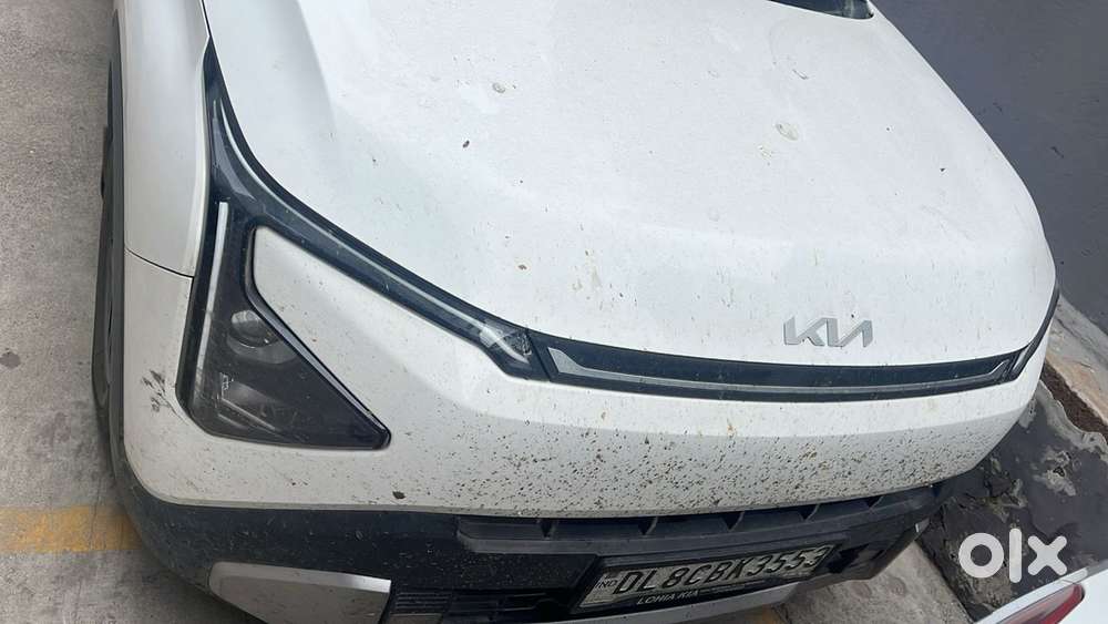 Kia Carens Clavis Petrol Manual 2025