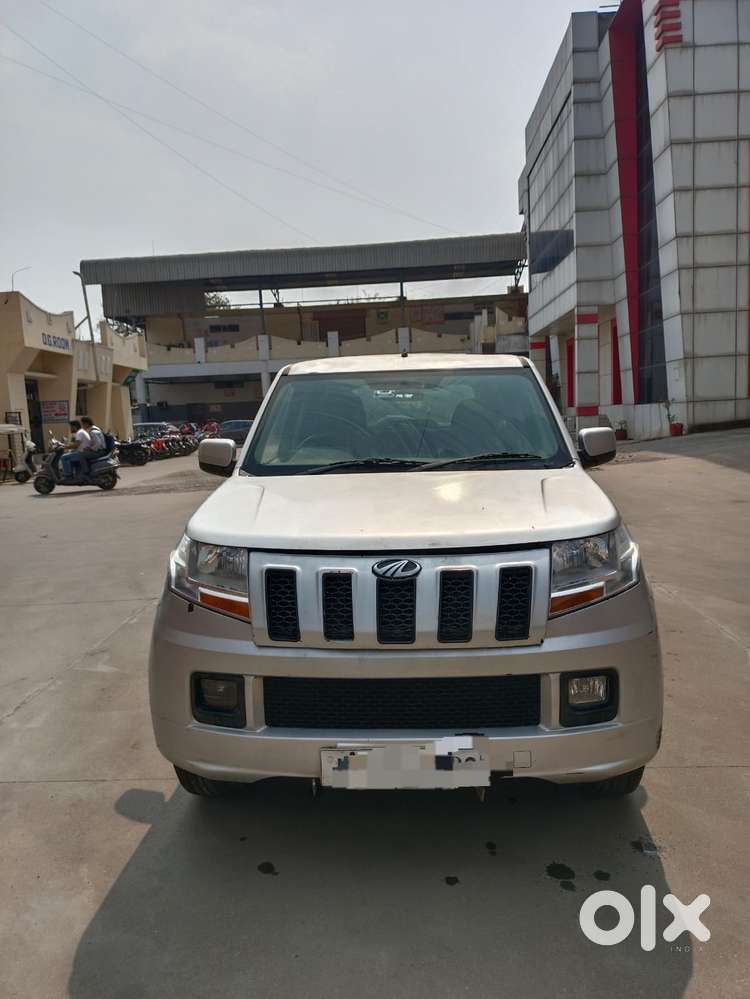 Mahindra Tuv 300 T4, 2017, Diesel