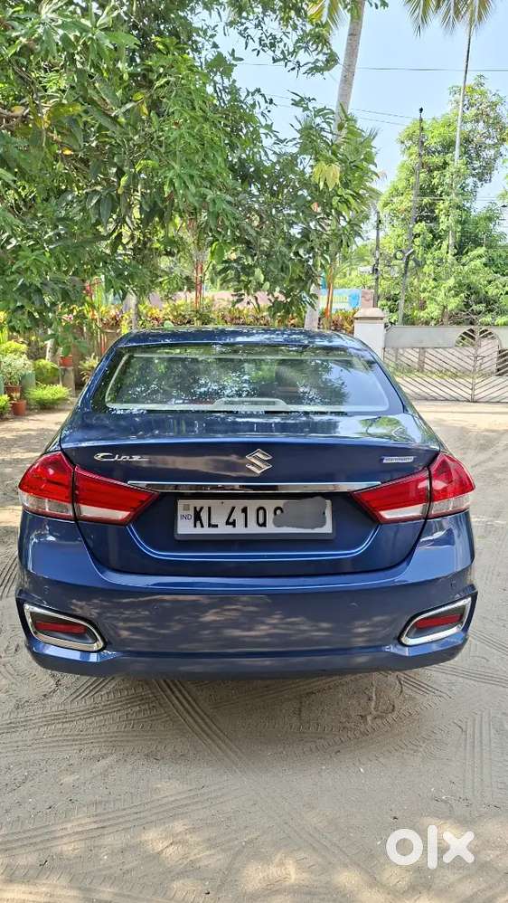 Well-maintained Sedan Ciaz Alpha Petrol Mt
