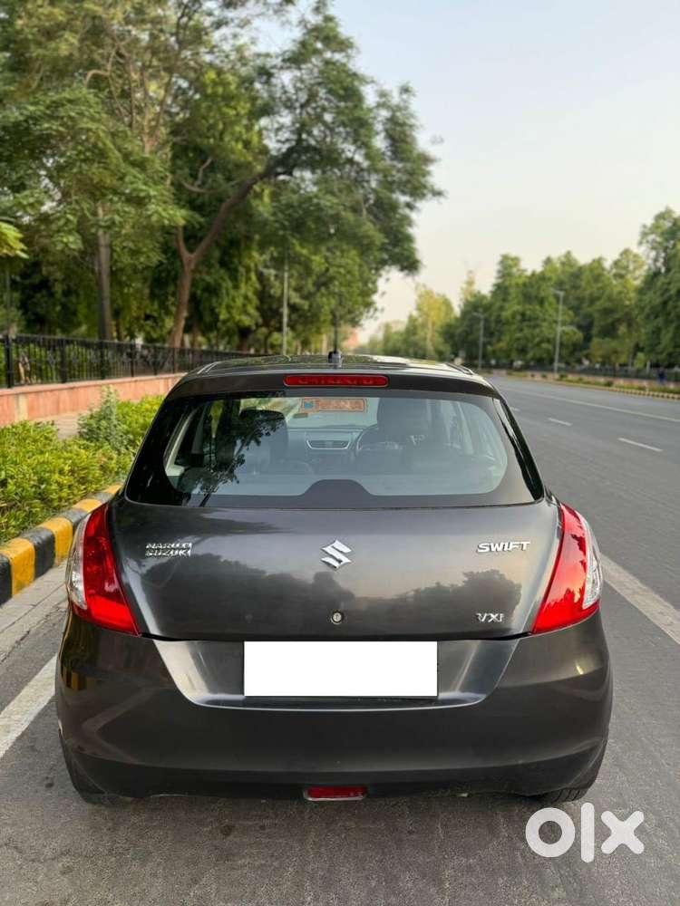 Maruti Suzuki Swift Vxi Optional, 2017, Petrol