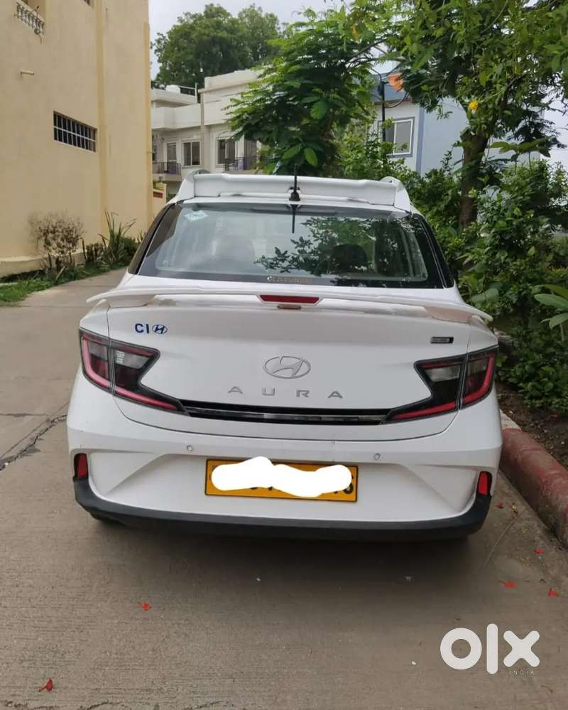 Hyundai Aura 2025