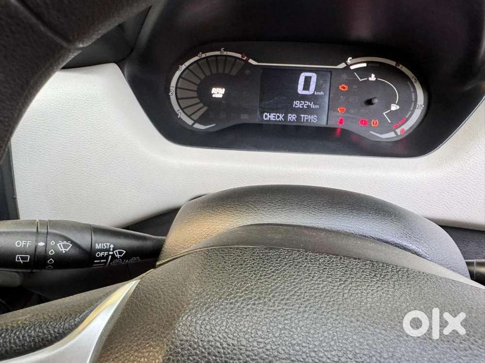 Nissan Magnite 2023 Petrol Well Maintained