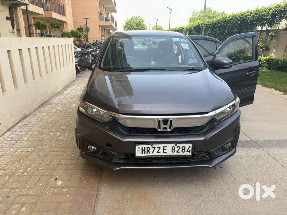 Honda Amaze Petrol Well Maintained