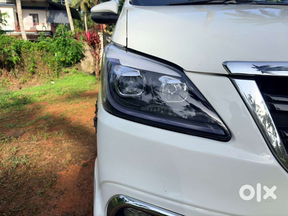 Toyota Innova Diesel 2015