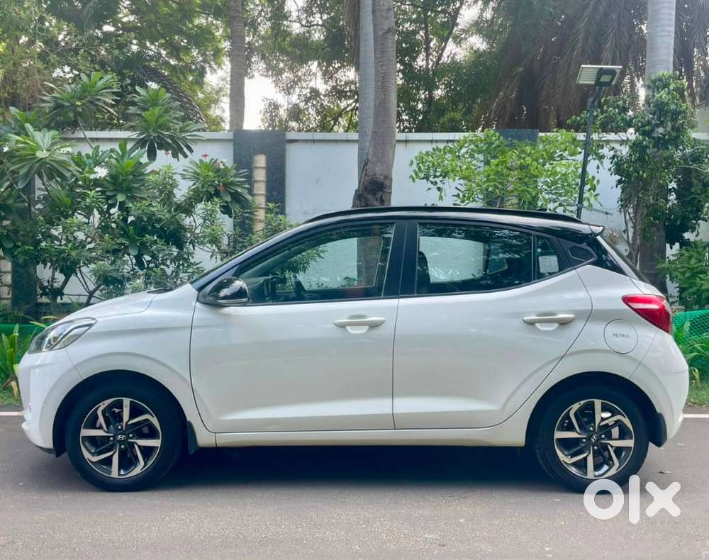 Hyundai Grand I10 Nios Sportz Dual Tone, 2021, Petrol