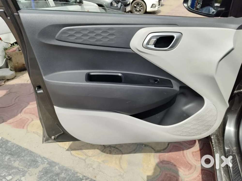 Hyundai Grand I10 Nios Sportz 1.2 Kappa Cng, 2024, Cng & Hybrids