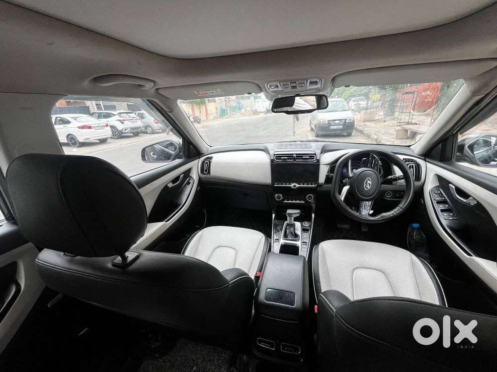 Hyundai Creta Sx (o) 1.5 Petrol Cvt, 2023, Petrol