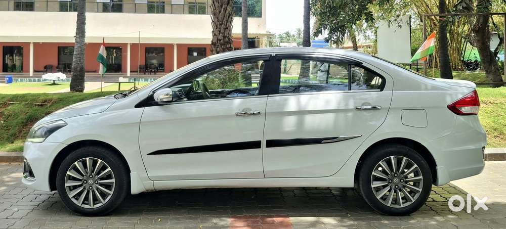 Maruti Suzuki Ciaz 1.5 Alpha Shvs Mt, 2019, Petrol
