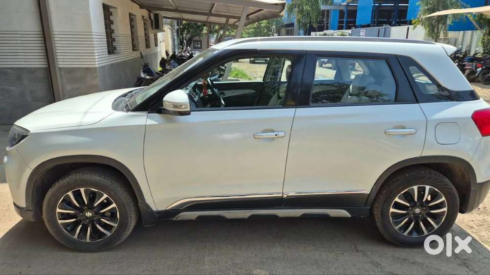 Maruti Brezza White 2020 Variant Zxi Plus