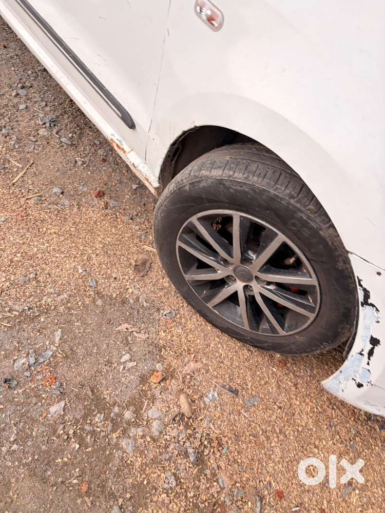 Volkswagen Polo 2012 Diesel 131000 Km Driven