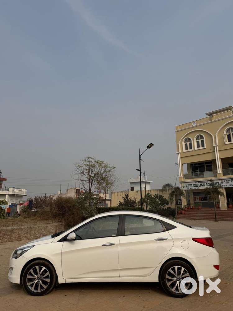 Hyundai Verna