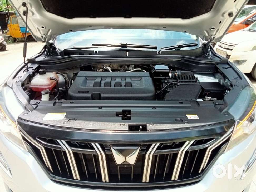 Mahindra Xuv700 2.2 Ax 7 Diesel At Luxury Pack Str, 2025, Diesel
