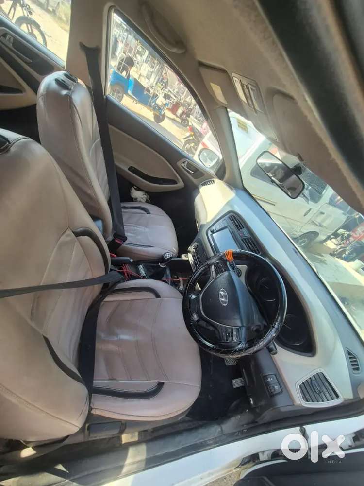 Hyundai I20 2015 Diesel 94000 Km Driven