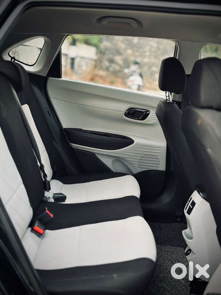 Hyundai I20 Sportz 1.2 Ivt, 2024, Petrol