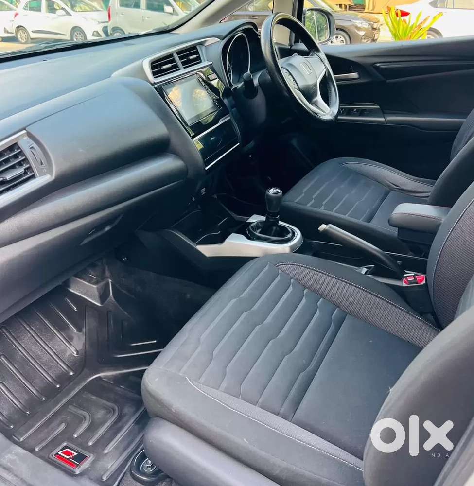 Honda Br-v 1.5 S I-vtec Mt, 2020, Petrol