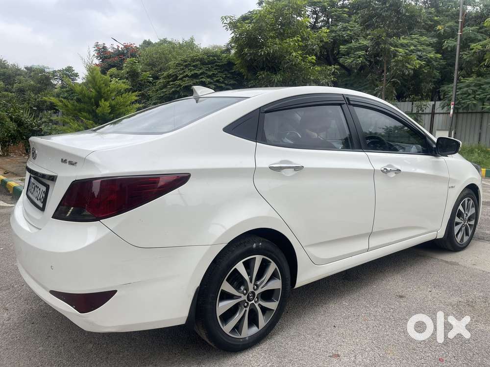 Hyundai Verna 1.6 Sx (o) Anniversary Edition Vtvt, 2016, Petrol