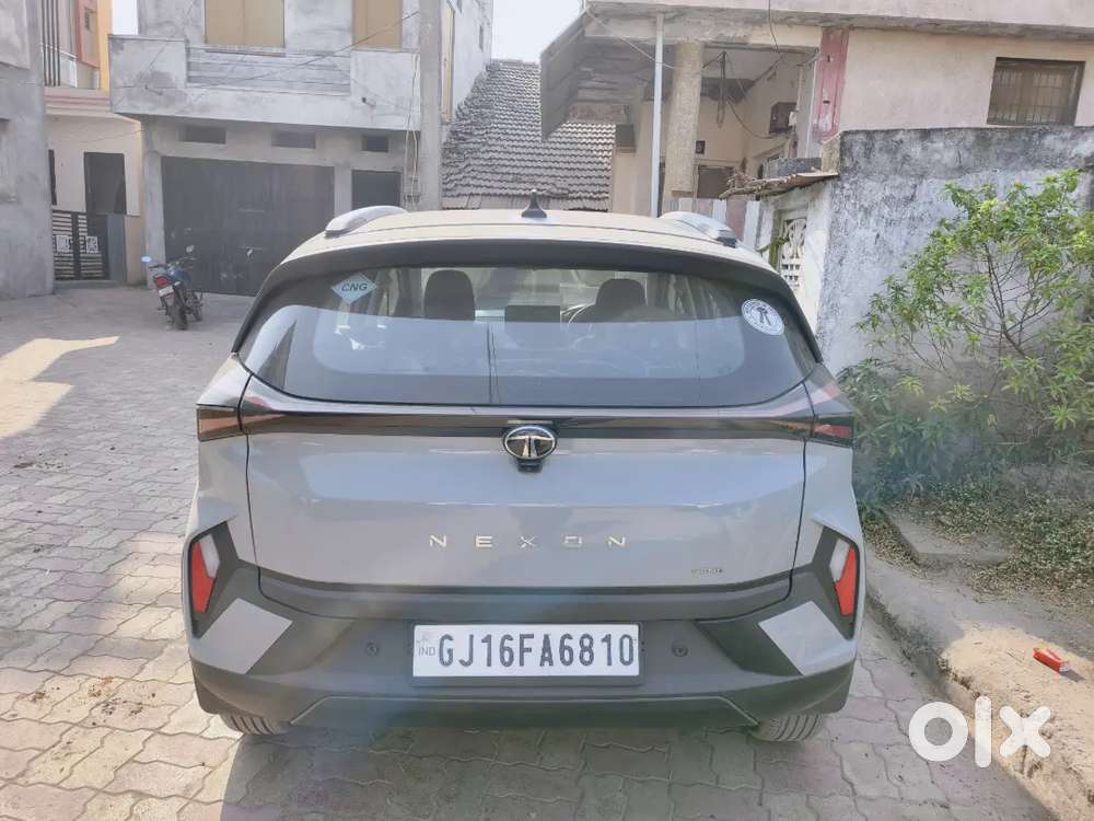 Tata Nexon 2025 Cng & Hybrids 11000 Km Driven