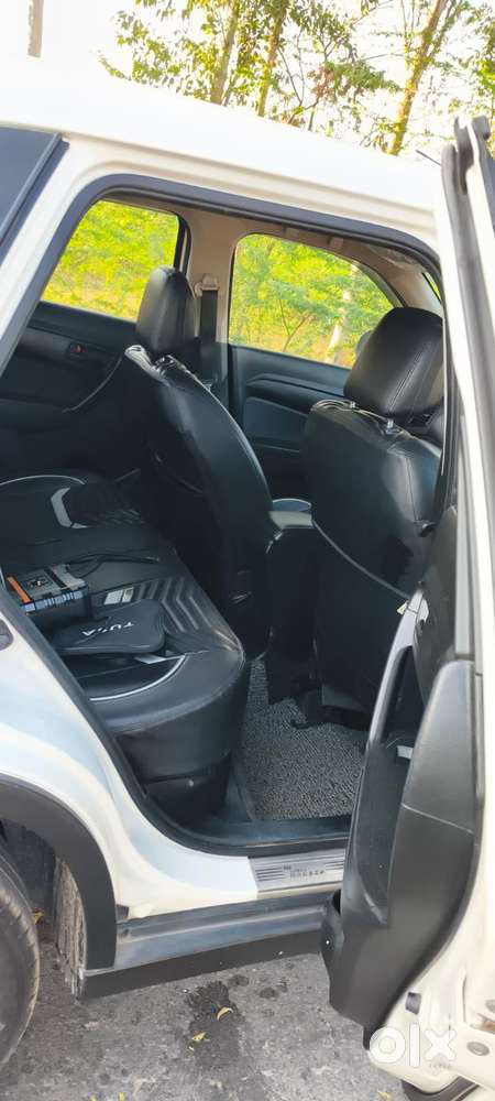 Maruti Suzuki Brezza 1.5 Lxi Smart Hybrid, 2021, Petrol