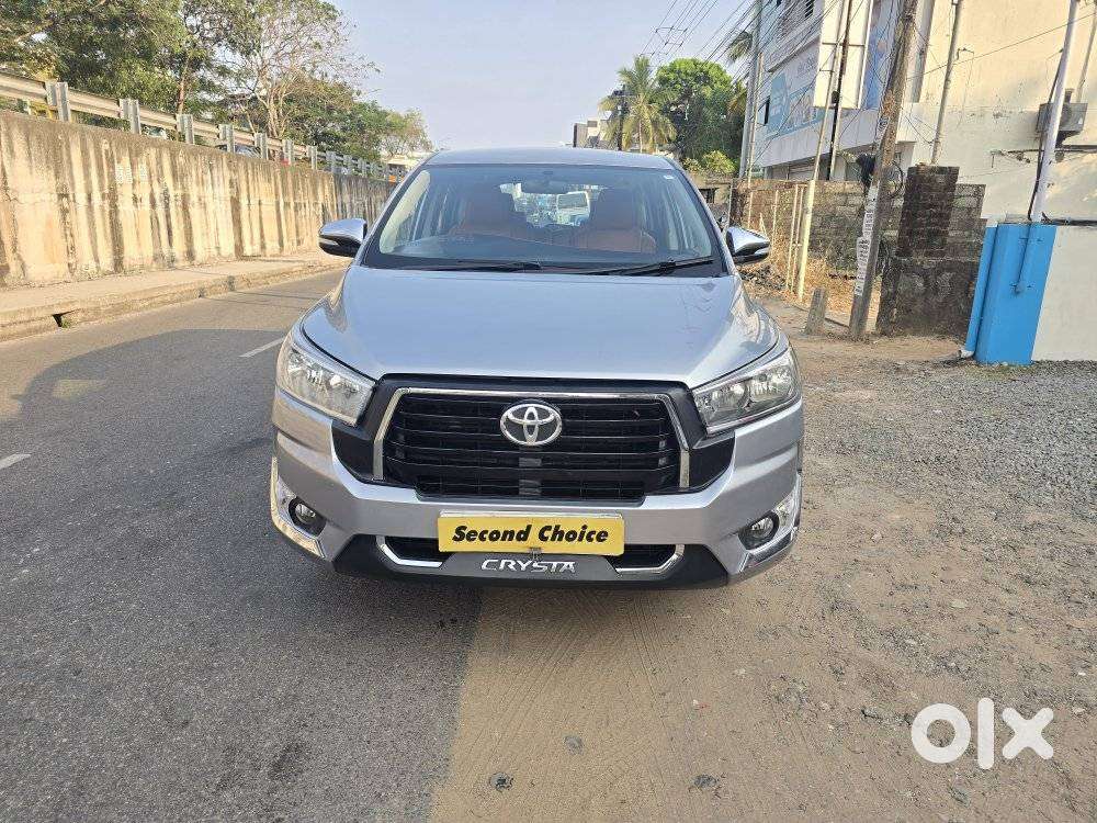 Toyota Innova Crysta 2.4 Gx Mt, 2017, Diesel