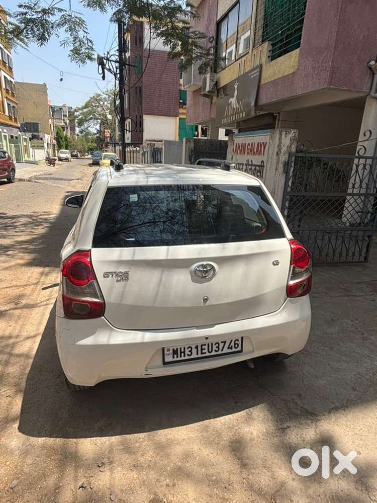 Toyota Etios Liva 2016