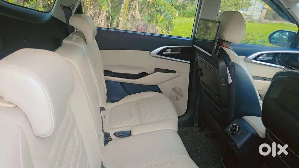 Kia Carens 2022 Petrol Well Maintained
