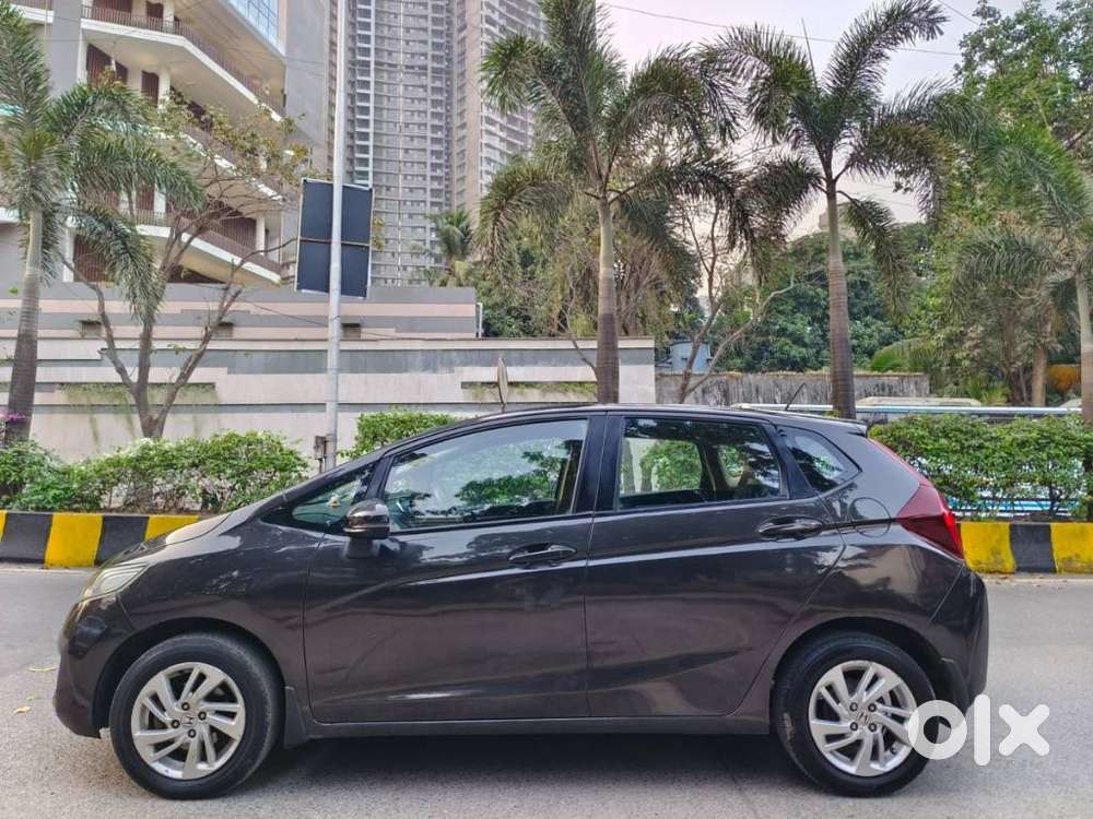 Honda Jazz V Automatic, 2016, Petrol