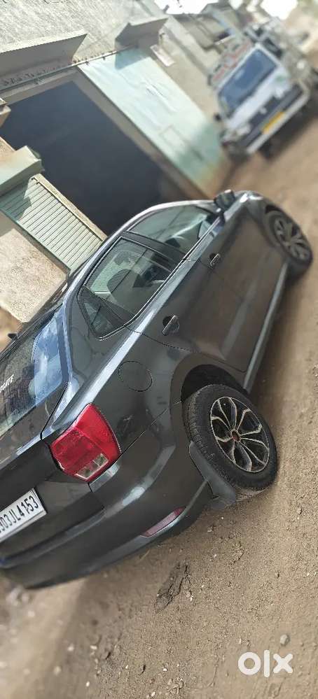 Volkswagen Ameo 2016