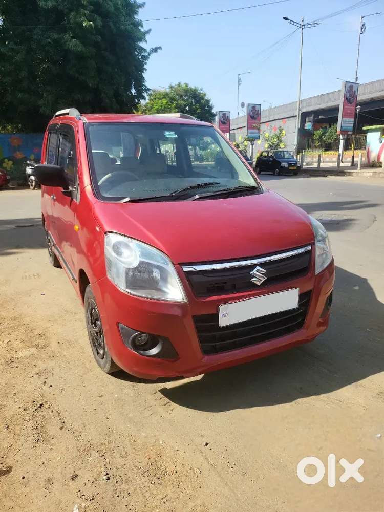 2016 Wagonr Lxi Cng  Paisa Vasool Family Car  Superb Mileage