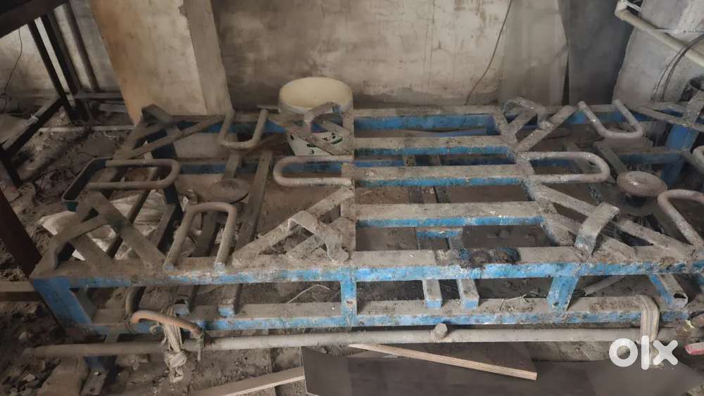 Heavy gas stove