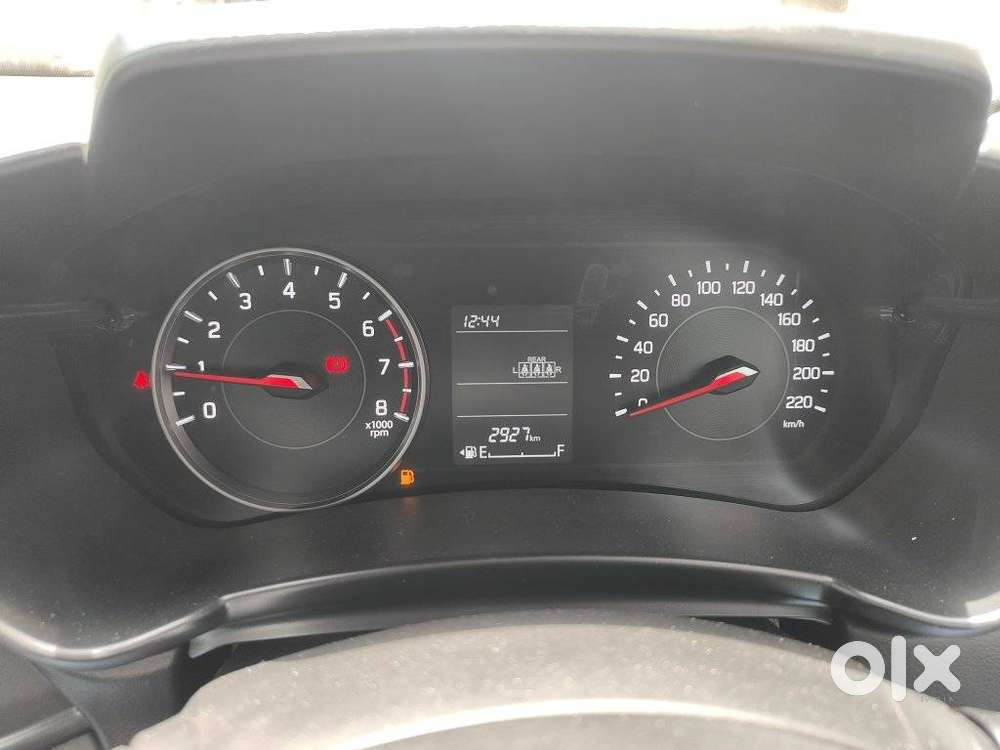 Maruti Suzuki Swift, 2025, Petrol