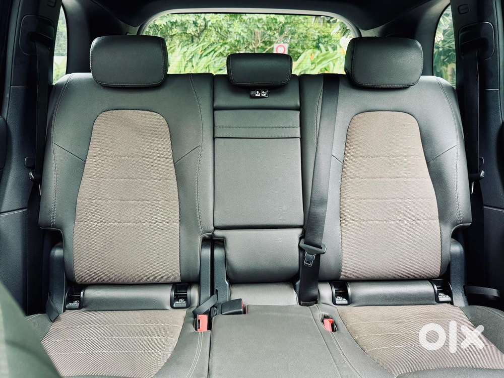 Mercedes-benz Eqb 300 4 Matic, 2023, Electric