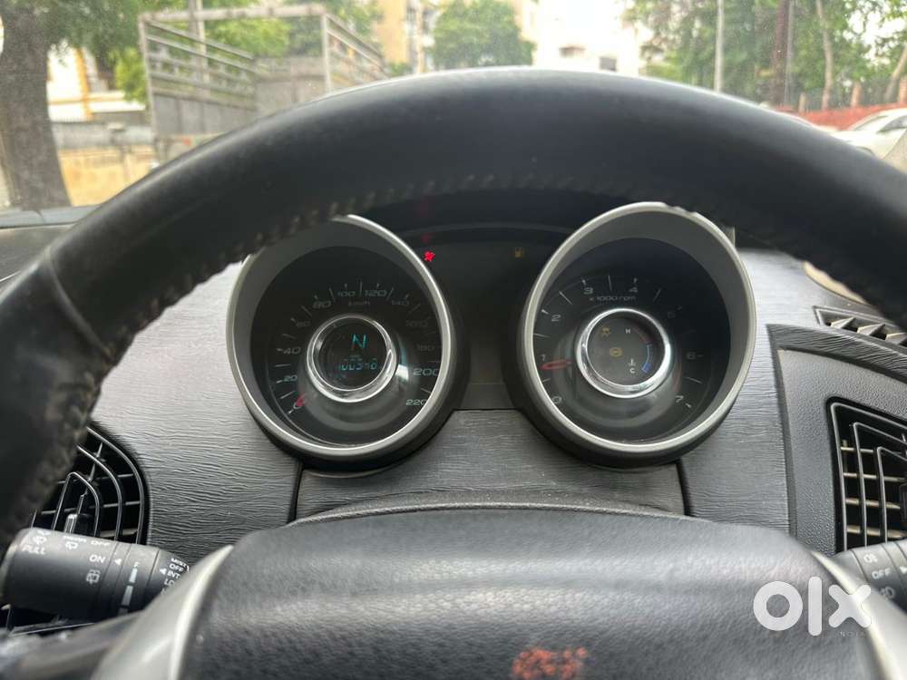 Mahindra Xuv500 At W10 Fwd, 2016, Diesel
