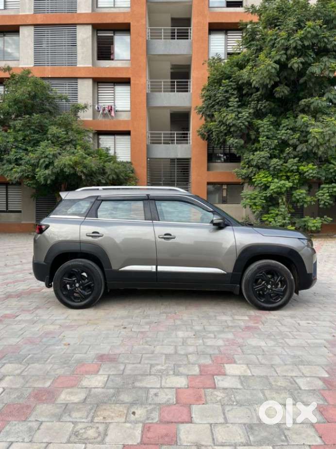 Maruti Suzuki Brezza 1.5 Vxi Cng, 2024, Petrol