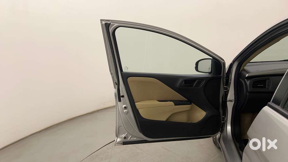 Honda City I-vtec Cvt Zx, 2016, Petrol