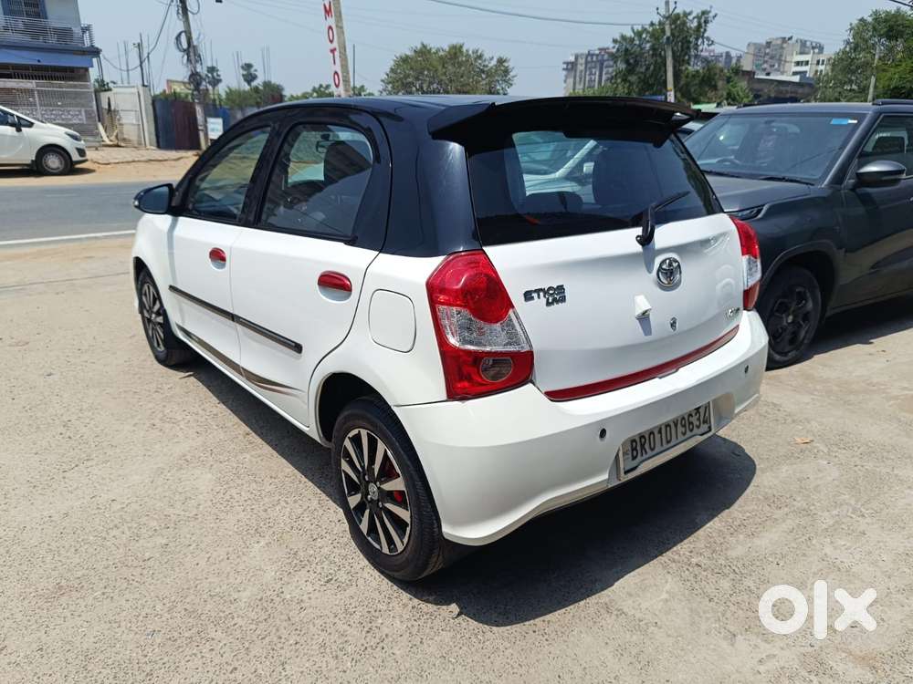 Toyota Etios Liva 1.4 Vxd Dual Tone, 2018, Diesel
