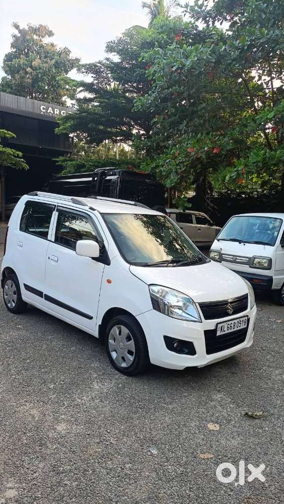 Maruti Suzuki Wagon R 1.0 Vxi Amt, 2018, Petrol