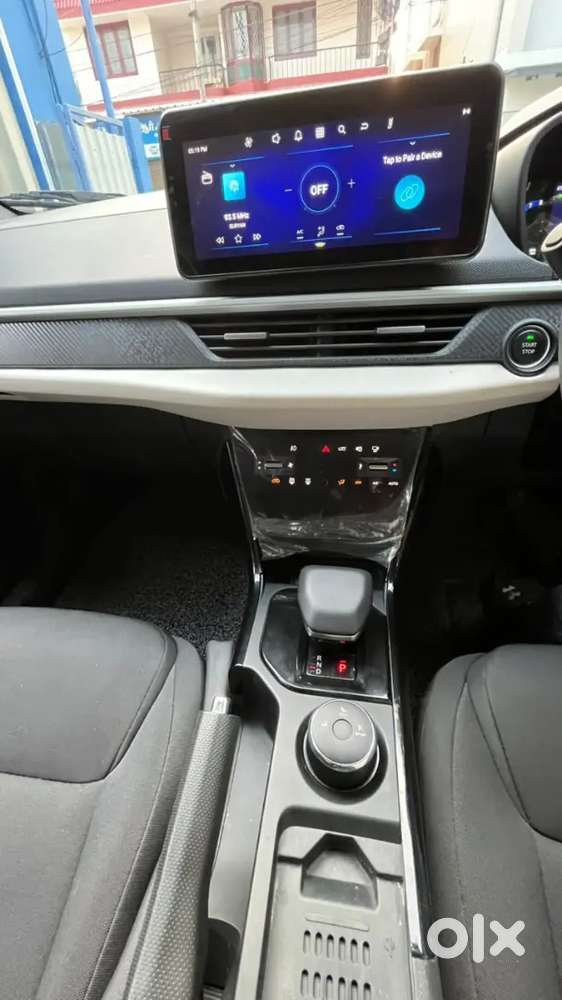 Tata Nexon Creative Plus Petrol Dca 2025