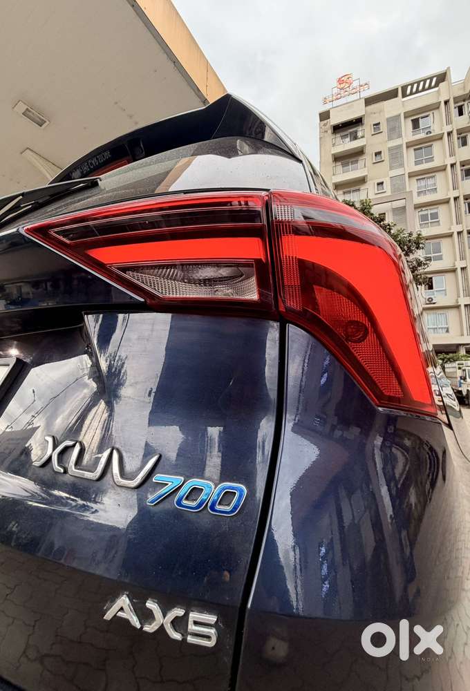 Mahindra Xuv700 2.0 Ax 5 Petrol Mt 7 Str, 2021, Petrol