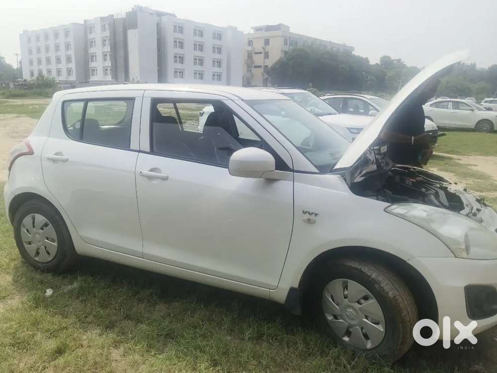 Maruti Suzuki Swift Lxi 2015 Variant