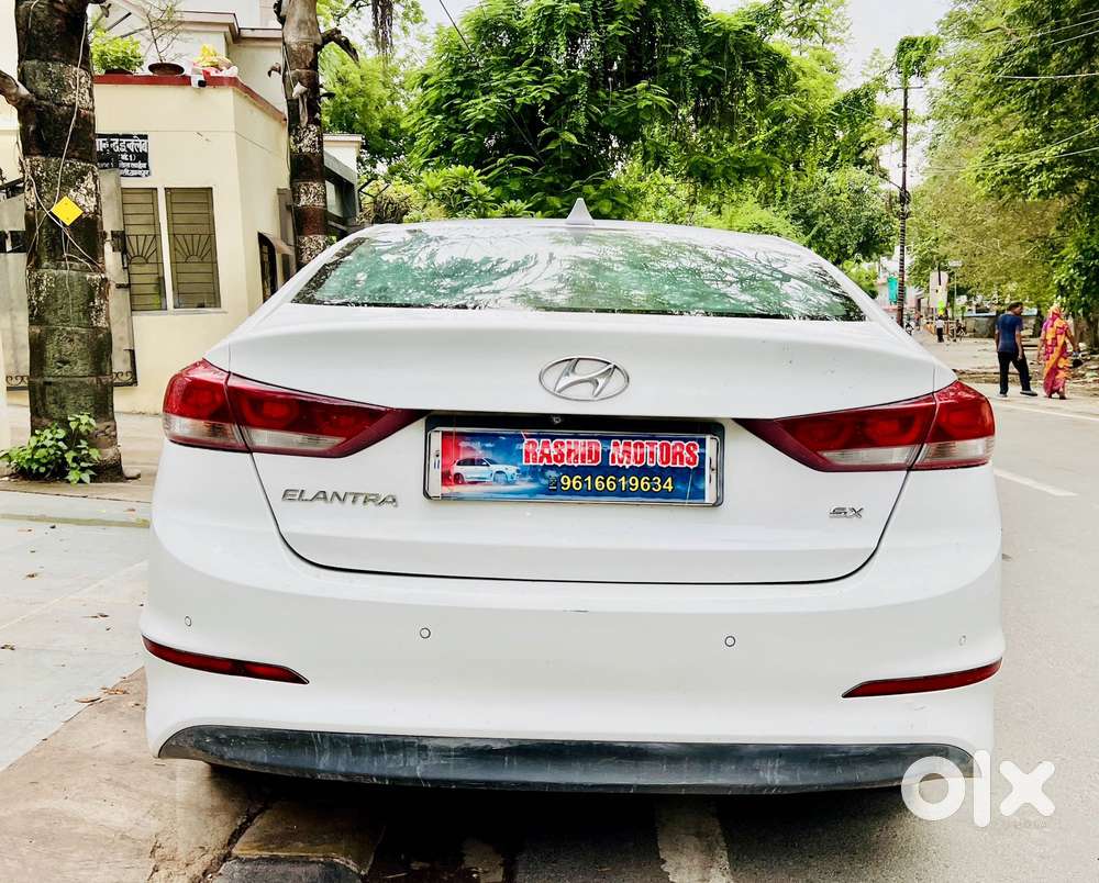 Hyundai New Elantra [2016-2019] 1.6 Crdi Sx (o) At, 2017, Diesel