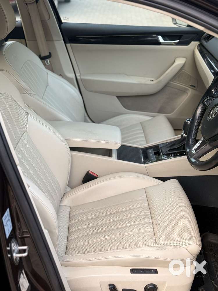 Skoda Superb 2.0 Tsi At L&k, 2018, Petrol