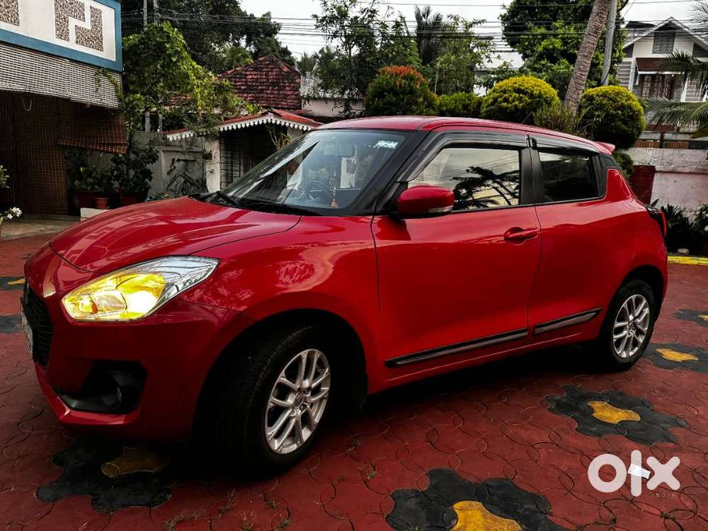 Maruti Suzuki Swift Zxi Amt (top Variant) – 2018 (nov)  Automatic  E